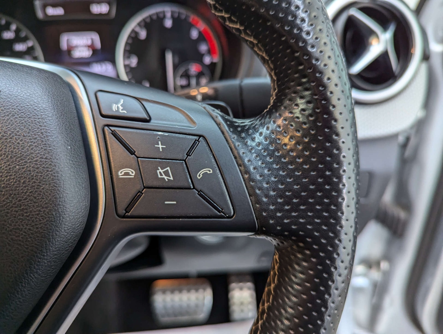 Used Mercedes-Benz B Class 2014 for sale - 76347363: Photo 85
