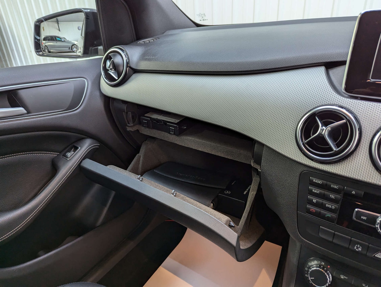 Used Mercedes-Benz B Class 2014 for sale - 76347363: Photo 91