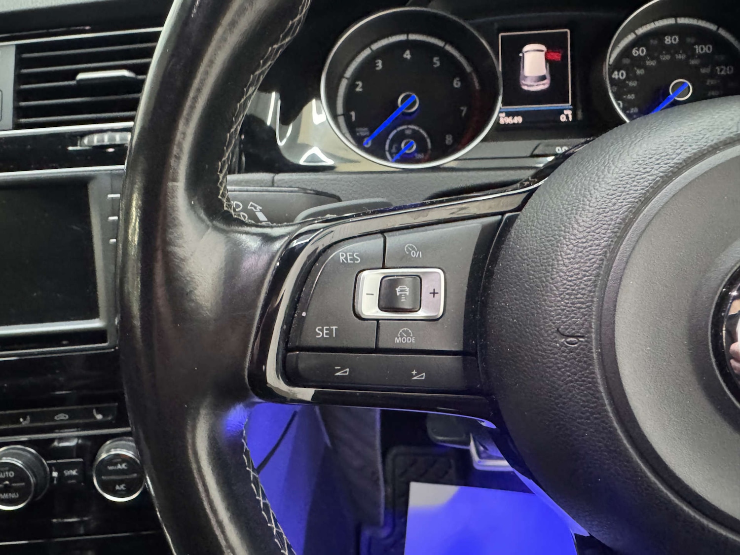 Used Volkswagen Golf 2017 for sale - 76670474: Photo 70