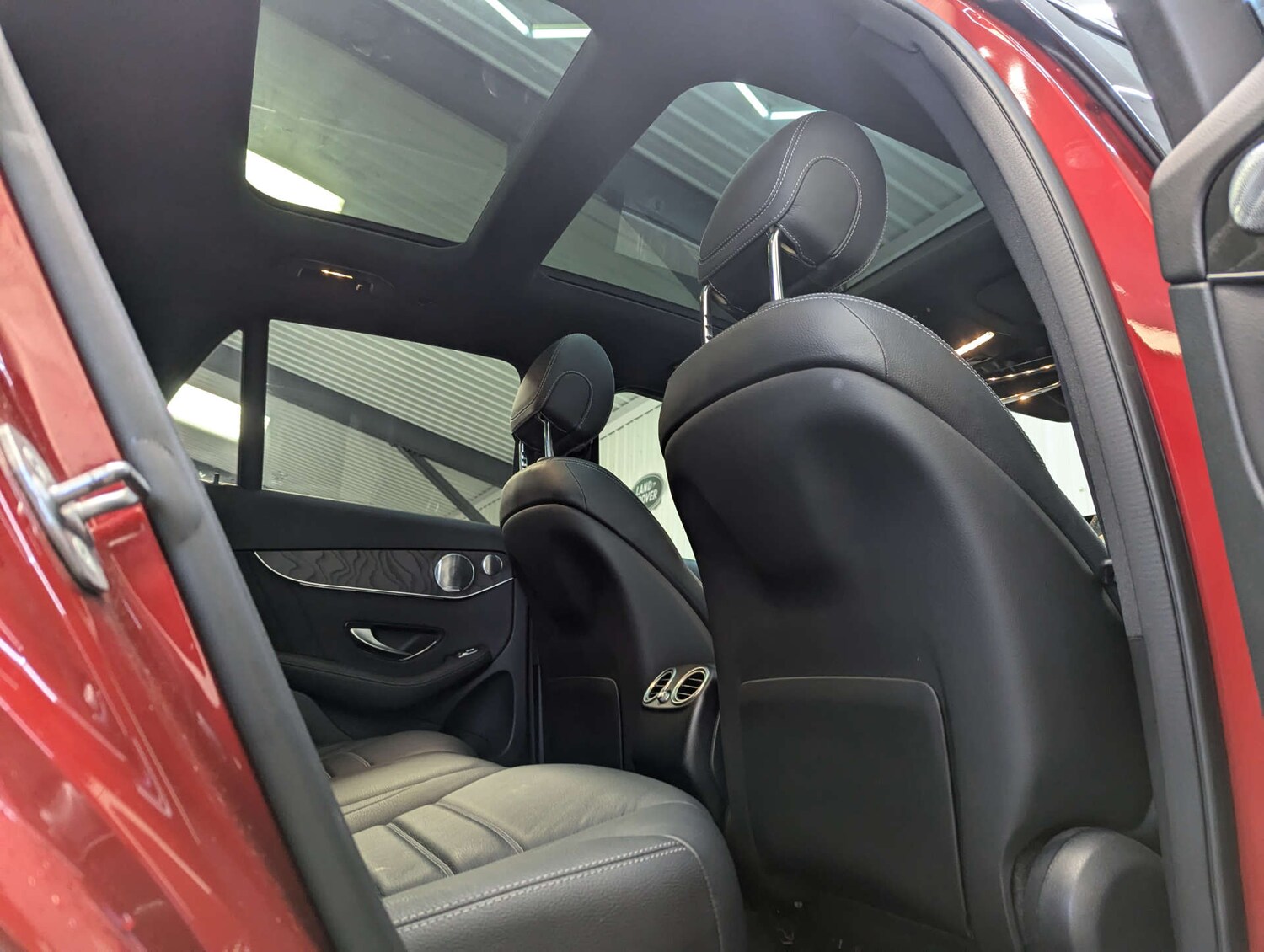 Used Mercedes-Benz GLC 2020 for sale - 77276678: Photo 61