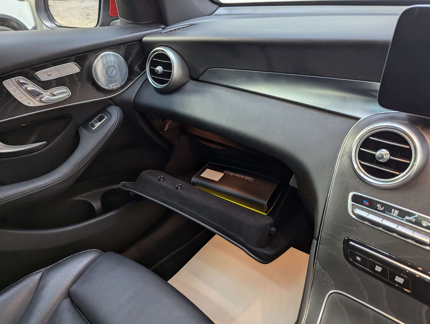 Used Mercedes-Benz GLC 2020 for sale - 77276678: Photo 86