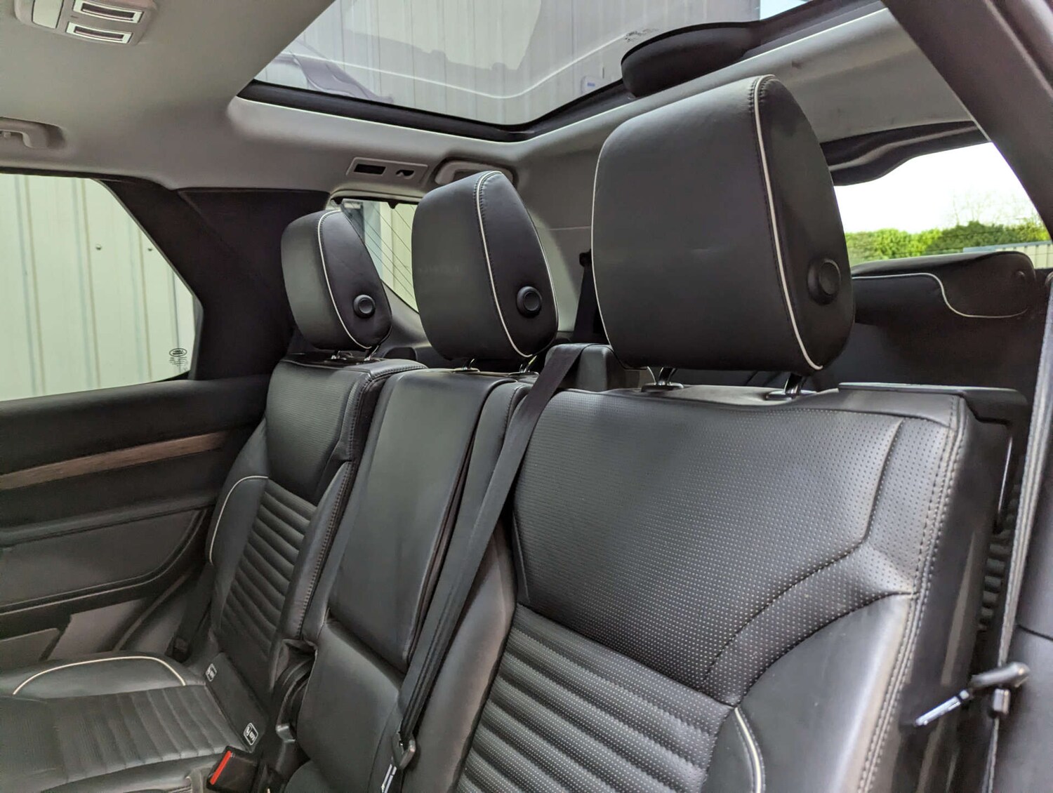 Used Land Rover Discovery 2018 for sale - 76347362: Photo 68