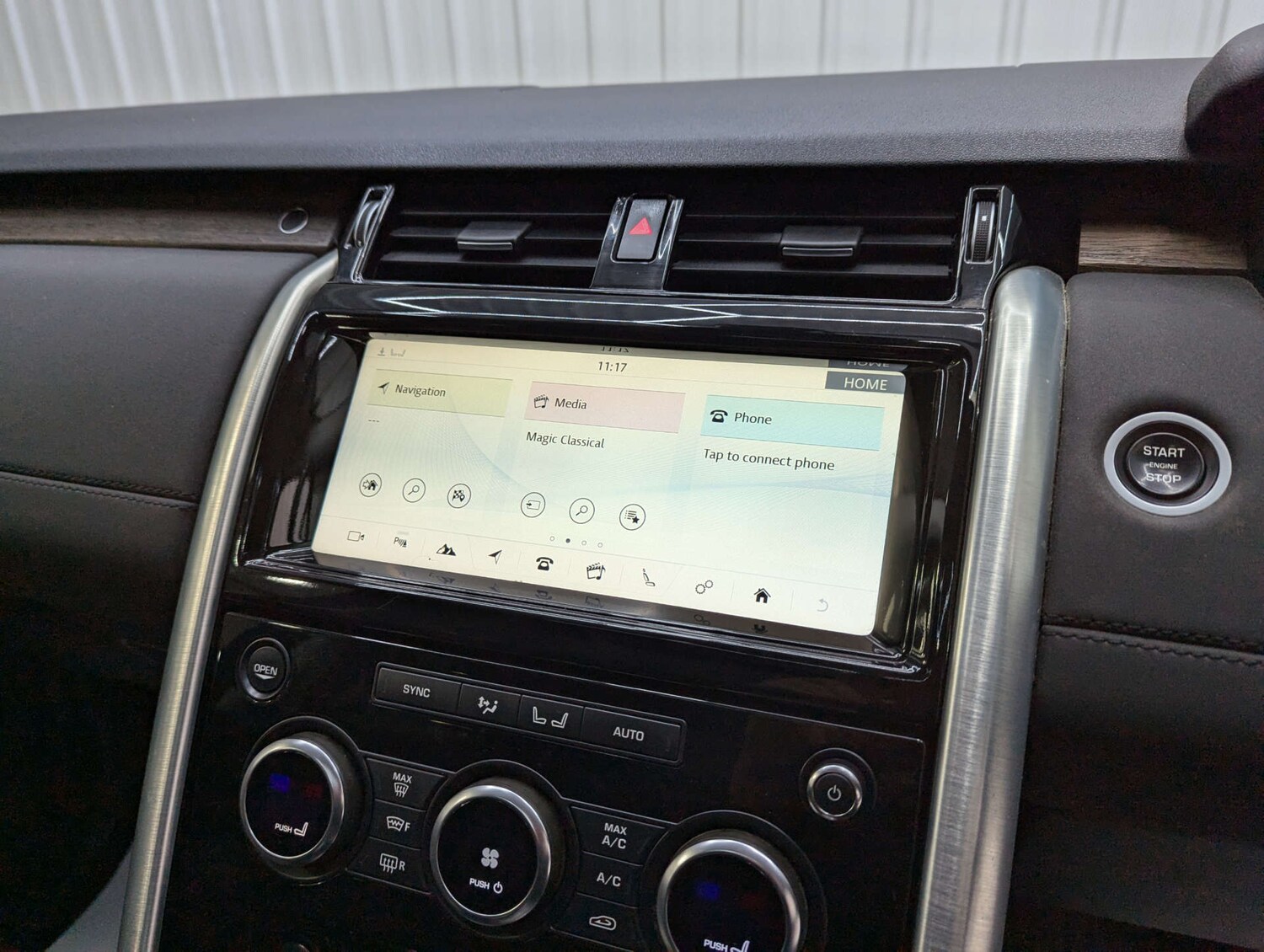 Used Land Rover Discovery 2018 for sale - 76347362: Photo 86