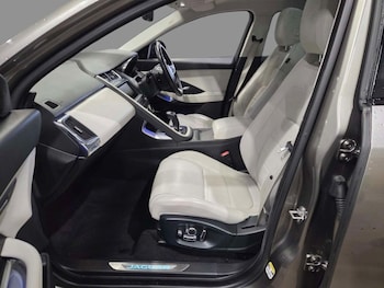 Used Jaguar E-Pace 2018 for sale - 78085012: Photo