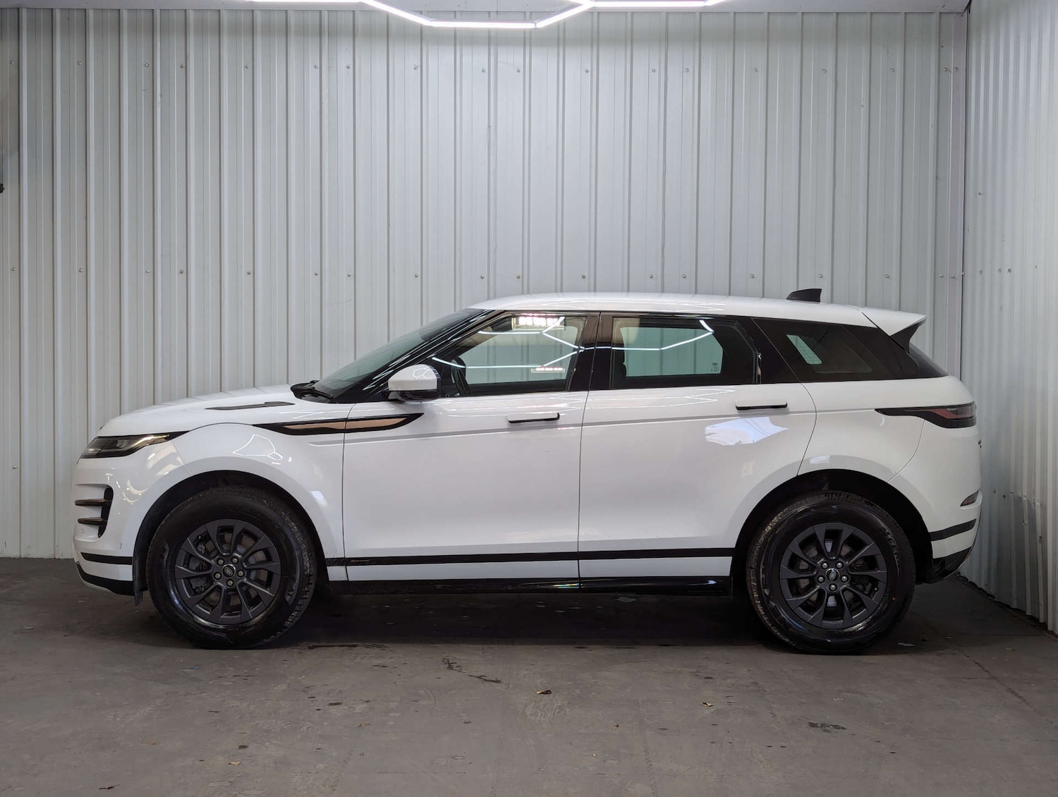 Used Land Rover Range Rover Evoque 2019 for sale - 76830029: Photo 4