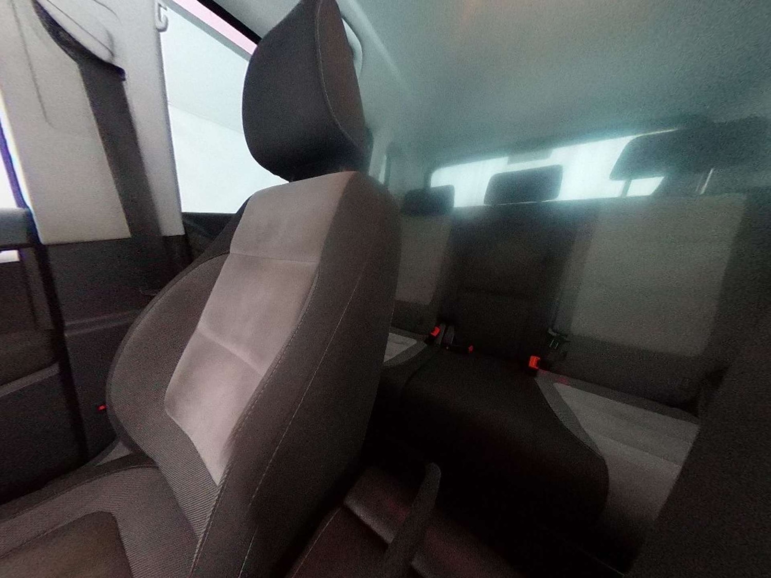 Used Volkswagen Tiguan 2015 for sale - 77200681: Photo 17