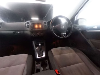 Used Volkswagen Tiguan 2015 for sale - 77200681: Photo