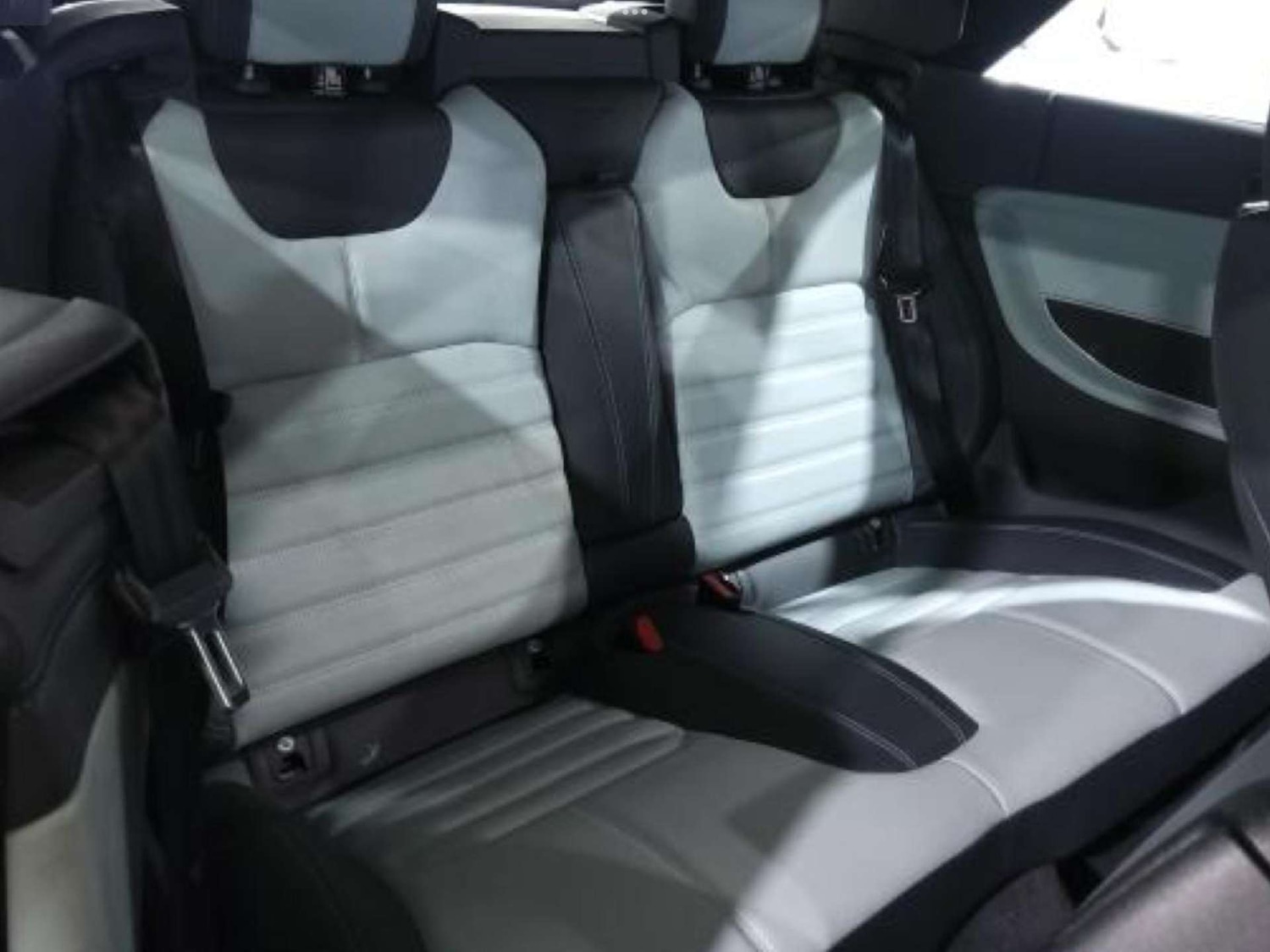 Used Land Rover Range Rover Evoque 2016 for sale - 76595216: Photo 16