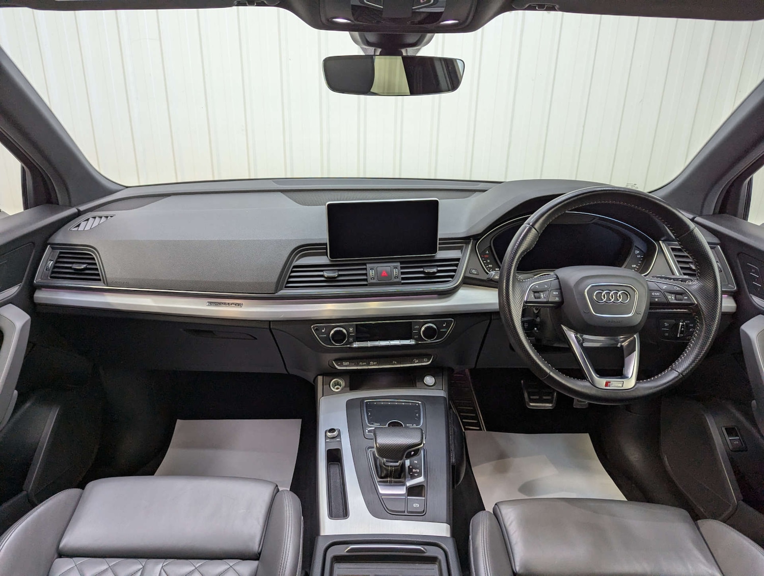 Used Audi Q5 2017 for sale - 76278210: Photo 2