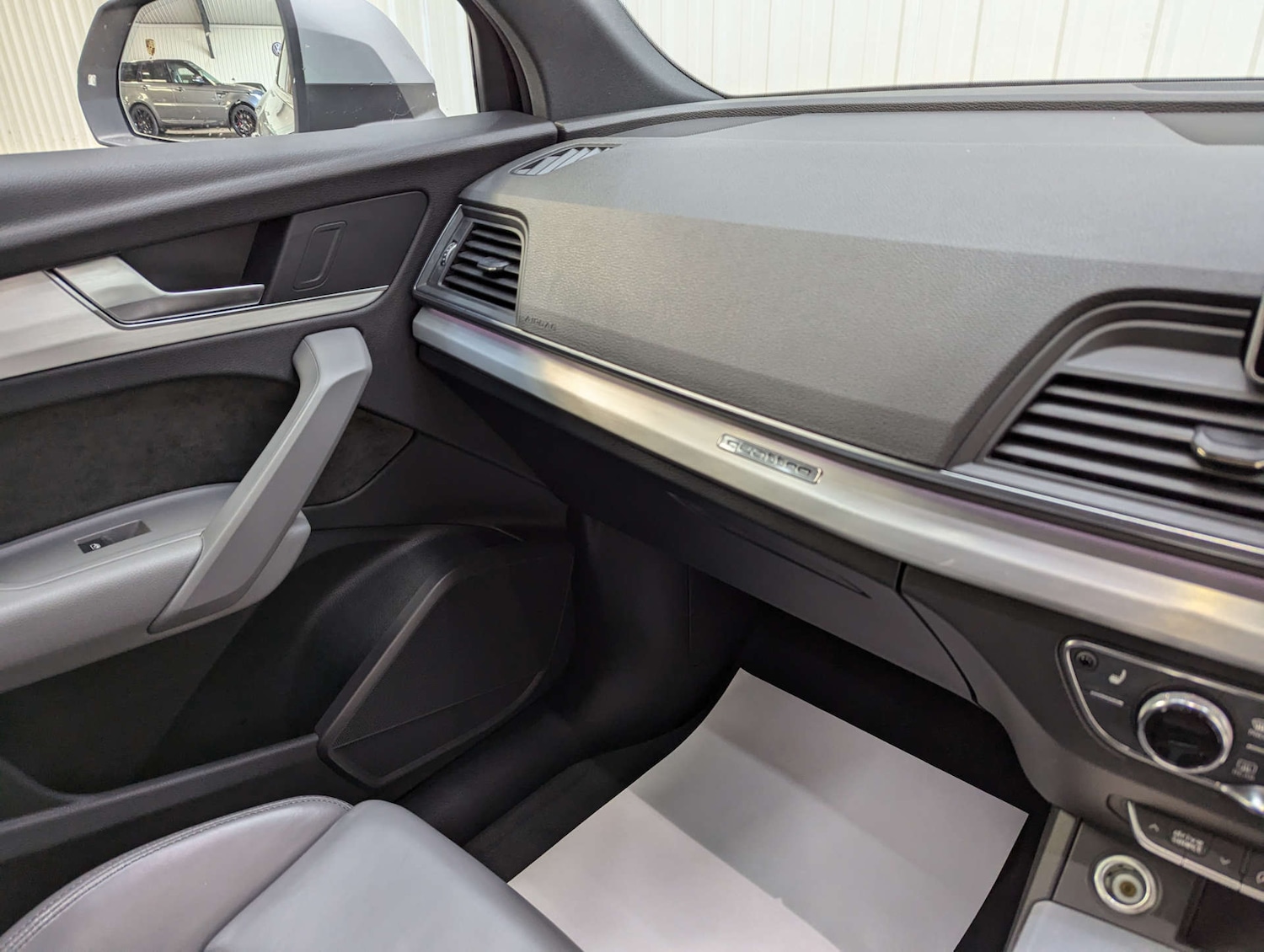 Used Audi Q5 2017 for sale - 76278210: Photo 84