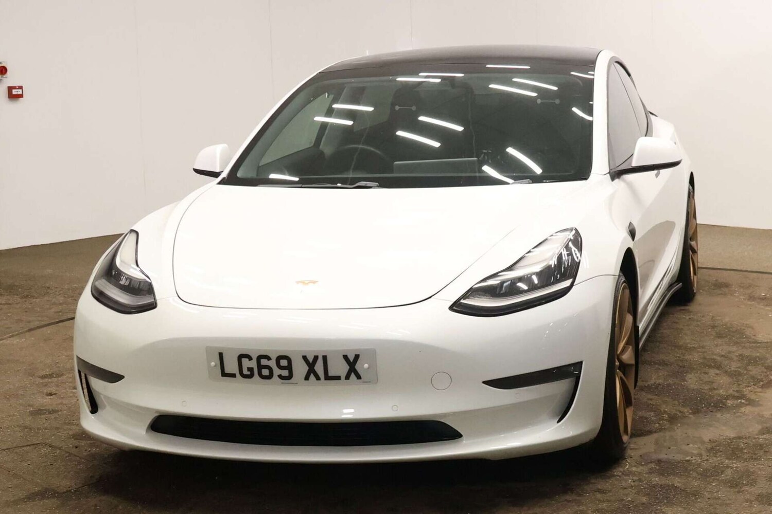 Used Tesla Model 3 2019 for sale - 77539980: Photo 19
