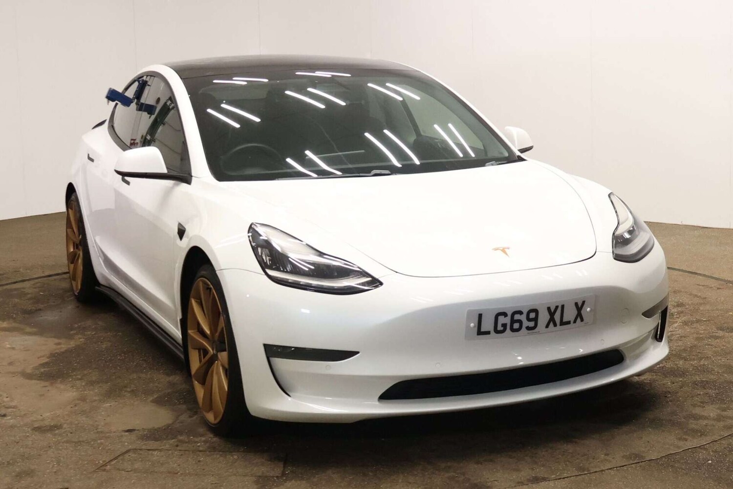 Used Tesla Model 3 2019 for sale - 77539980: Photo 21