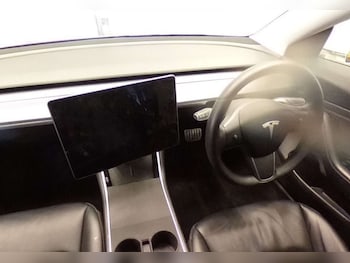 Used Tesla Model 3 2019 for sale - 77539980: Photo