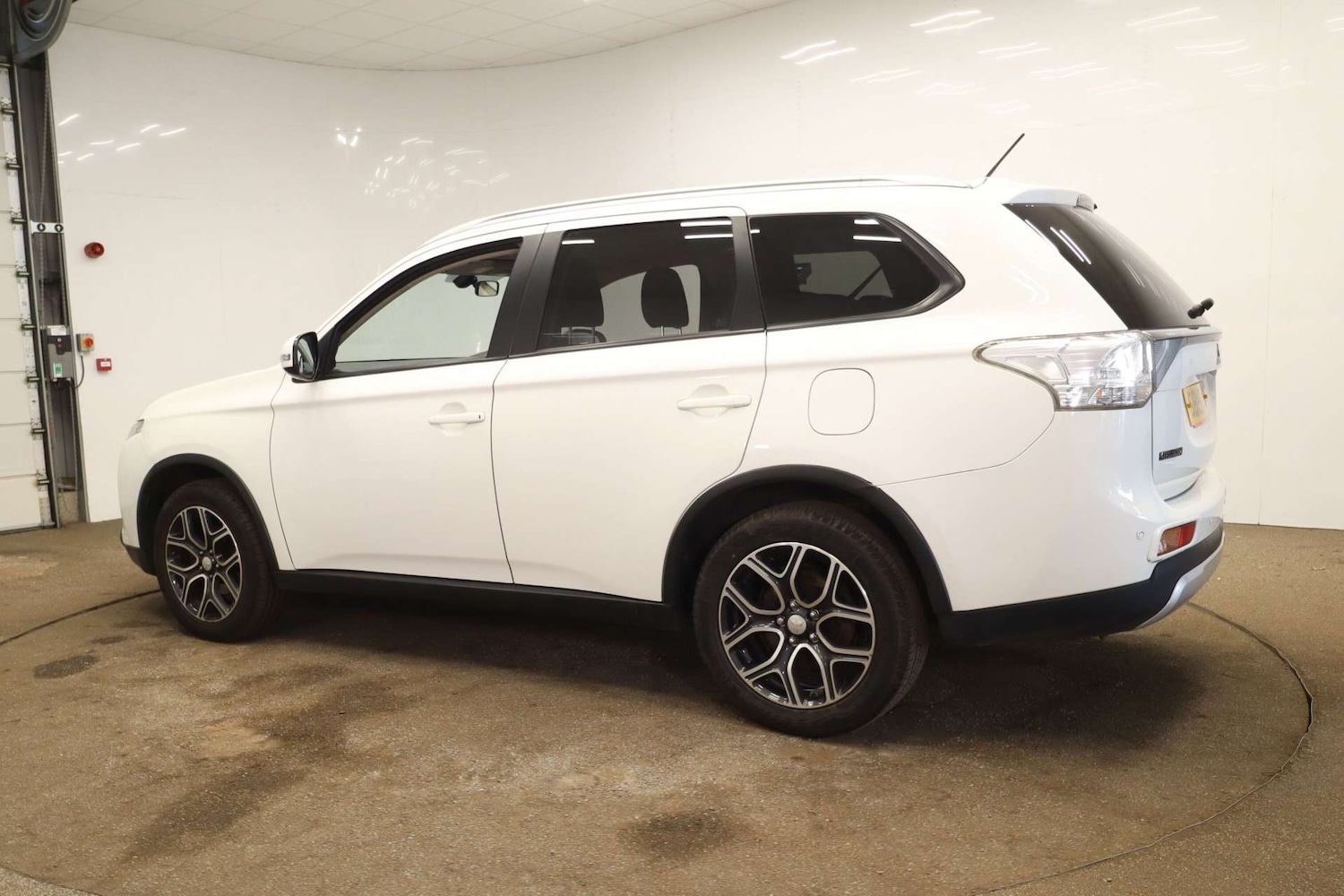Used Mitsubishi Outlander 2015 for sale - 76830021: Photo 18