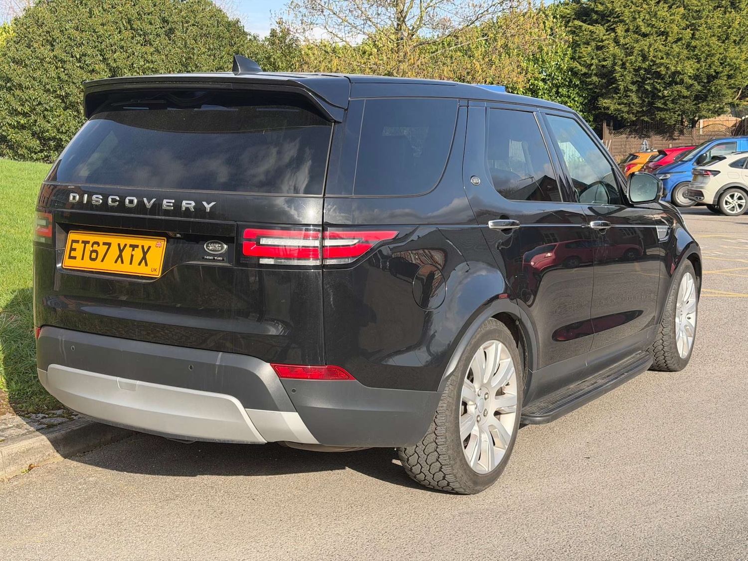 Used Land Rover Discovery 2017 for sale - 77690665: Photo 11