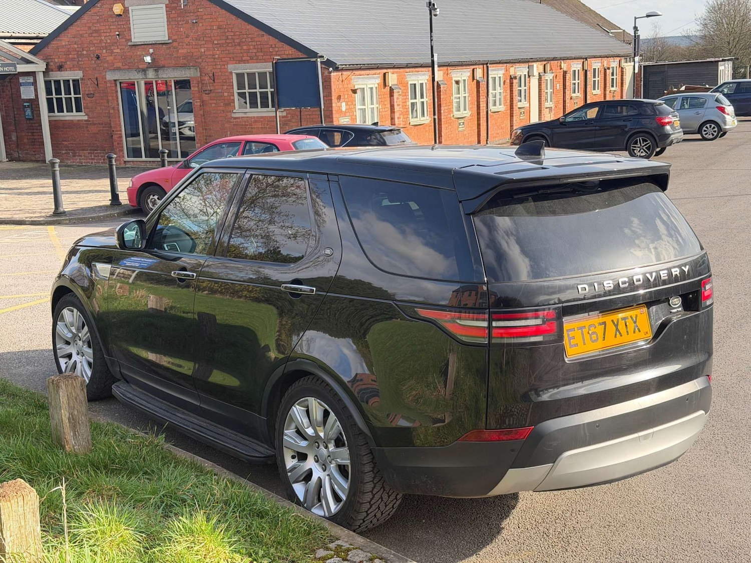 Used Land Rover Discovery 2017 for sale - 77690665: Photo 19