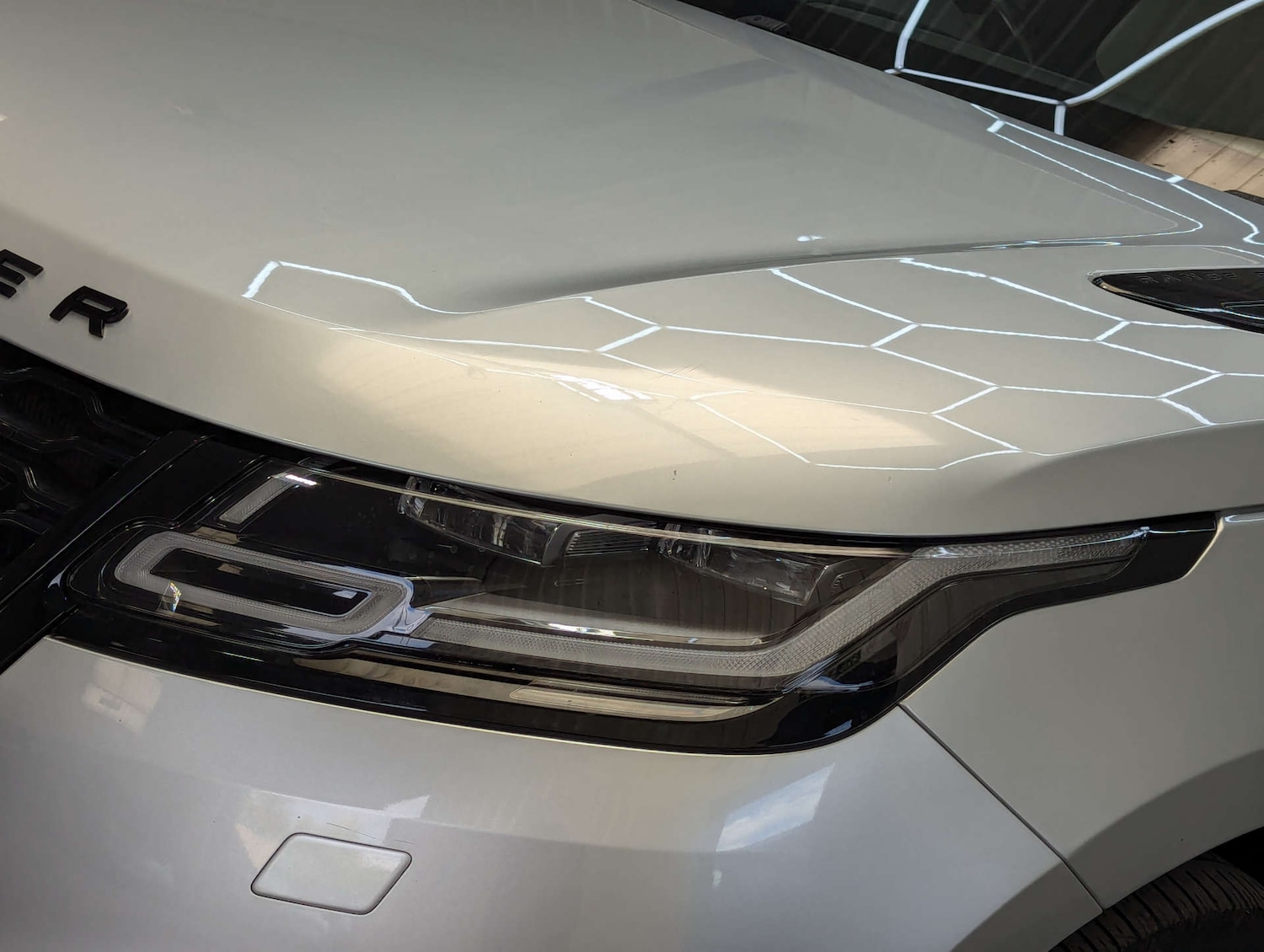 Used Land Rover Range Rover Velar 2018 for sale - 76278496: Photo 28