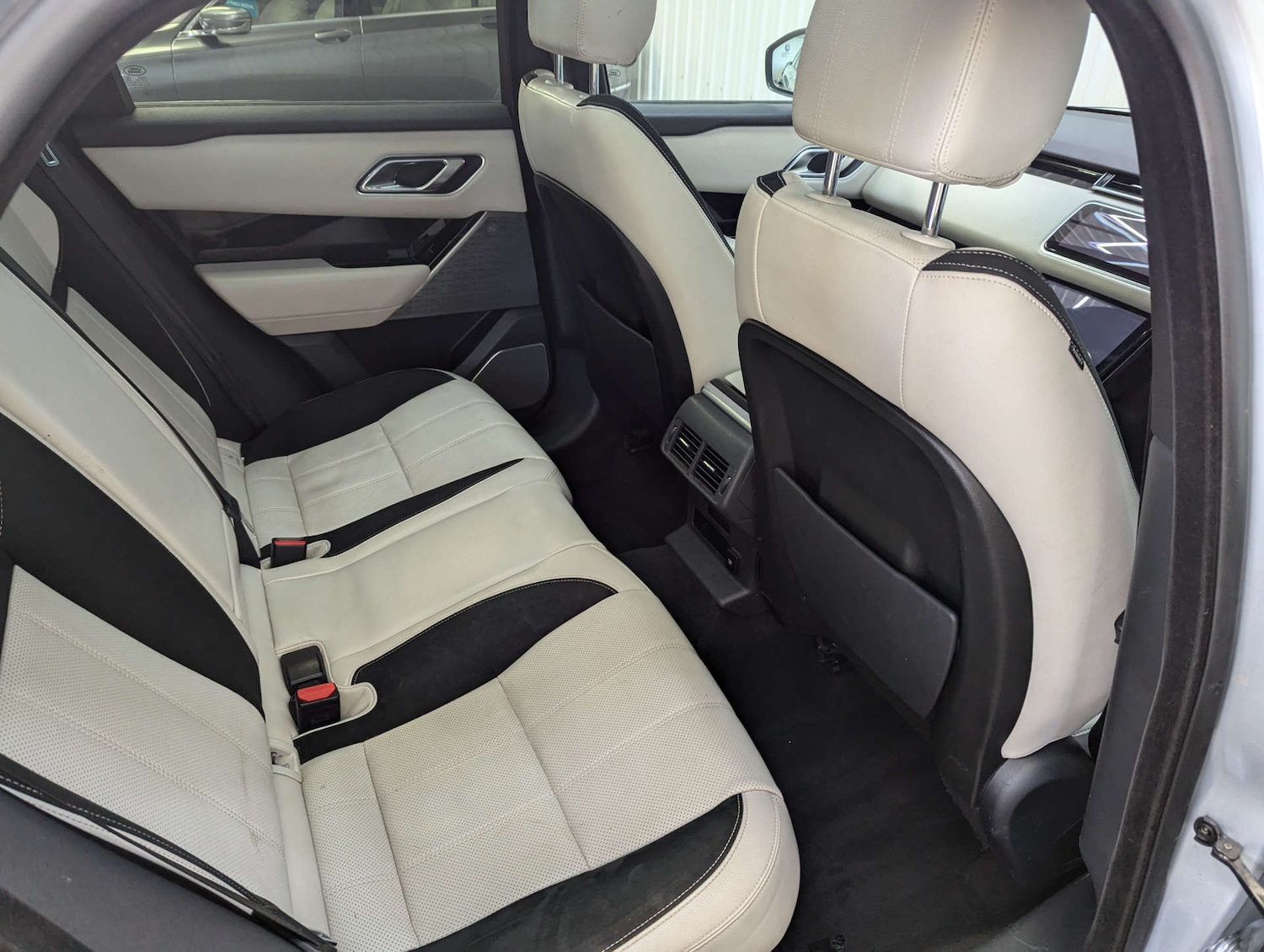 Used Land Rover Range Rover Velar 2018 for sale - 76278496: Photo 60