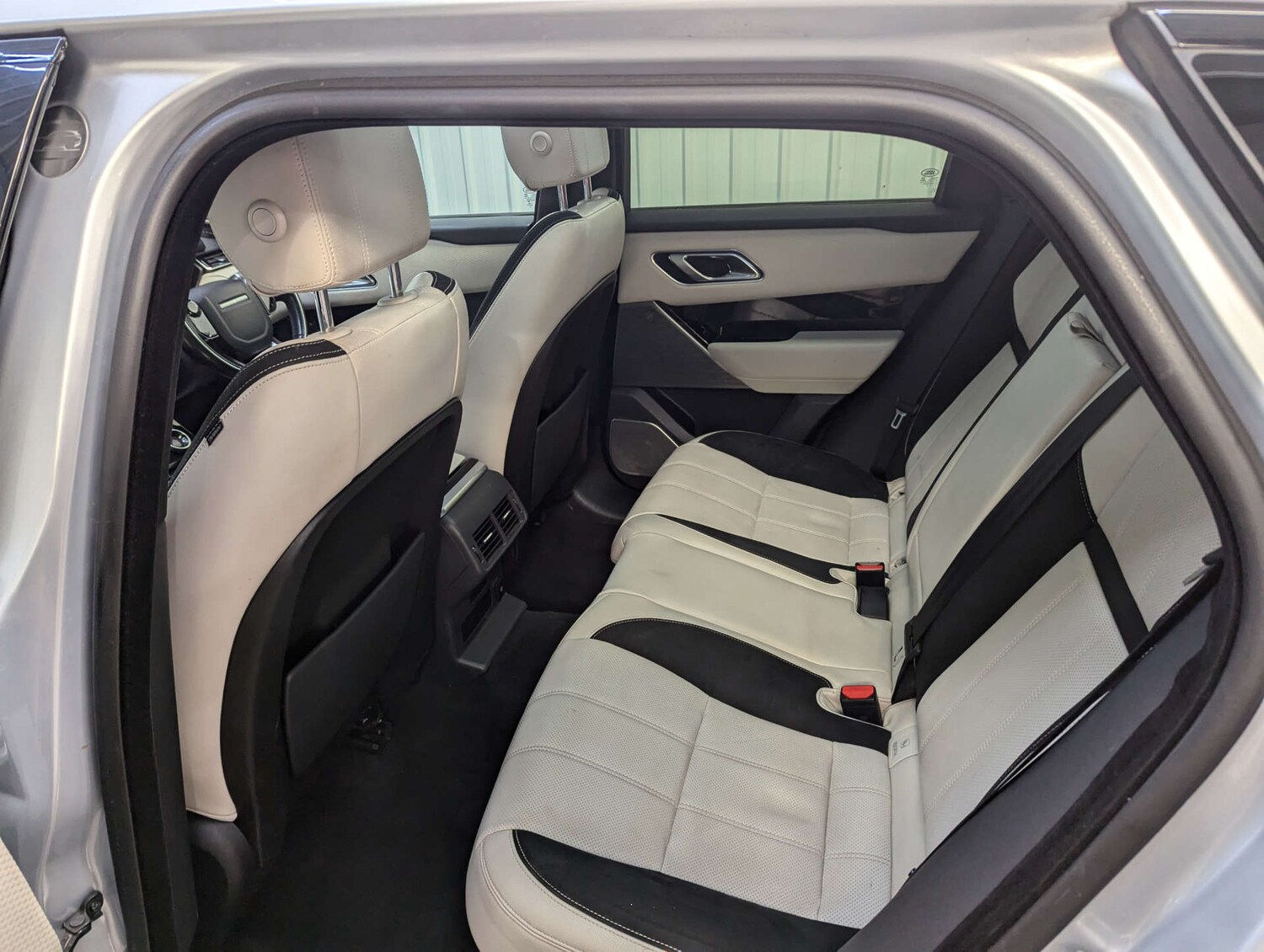 Used Land Rover Range Rover Velar 2018 for sale - 76278496: Photo 66