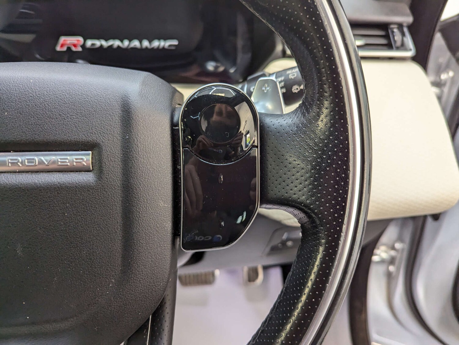 Used Land Rover Range Rover Velar 2018 for sale - 76278496: Photo 76