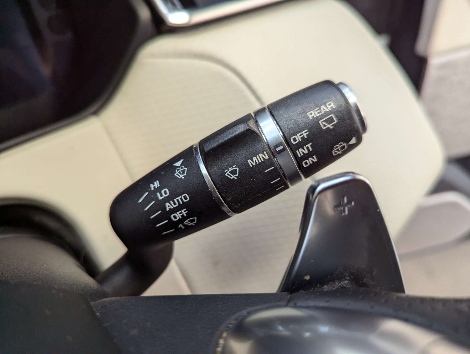 Used Land Rover Range Rover Velar 2018 for sale - 76278496: Photo 78