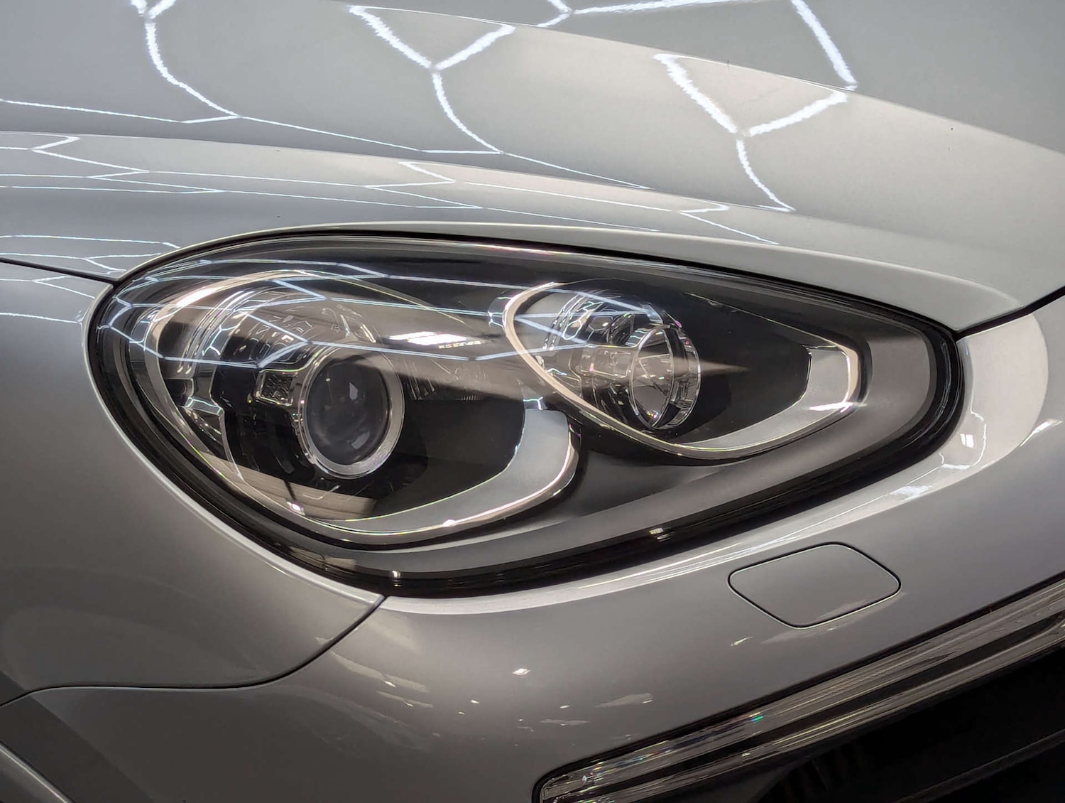 Used Porsche Cayenne 2016 for sale - 77548541: Photo 28