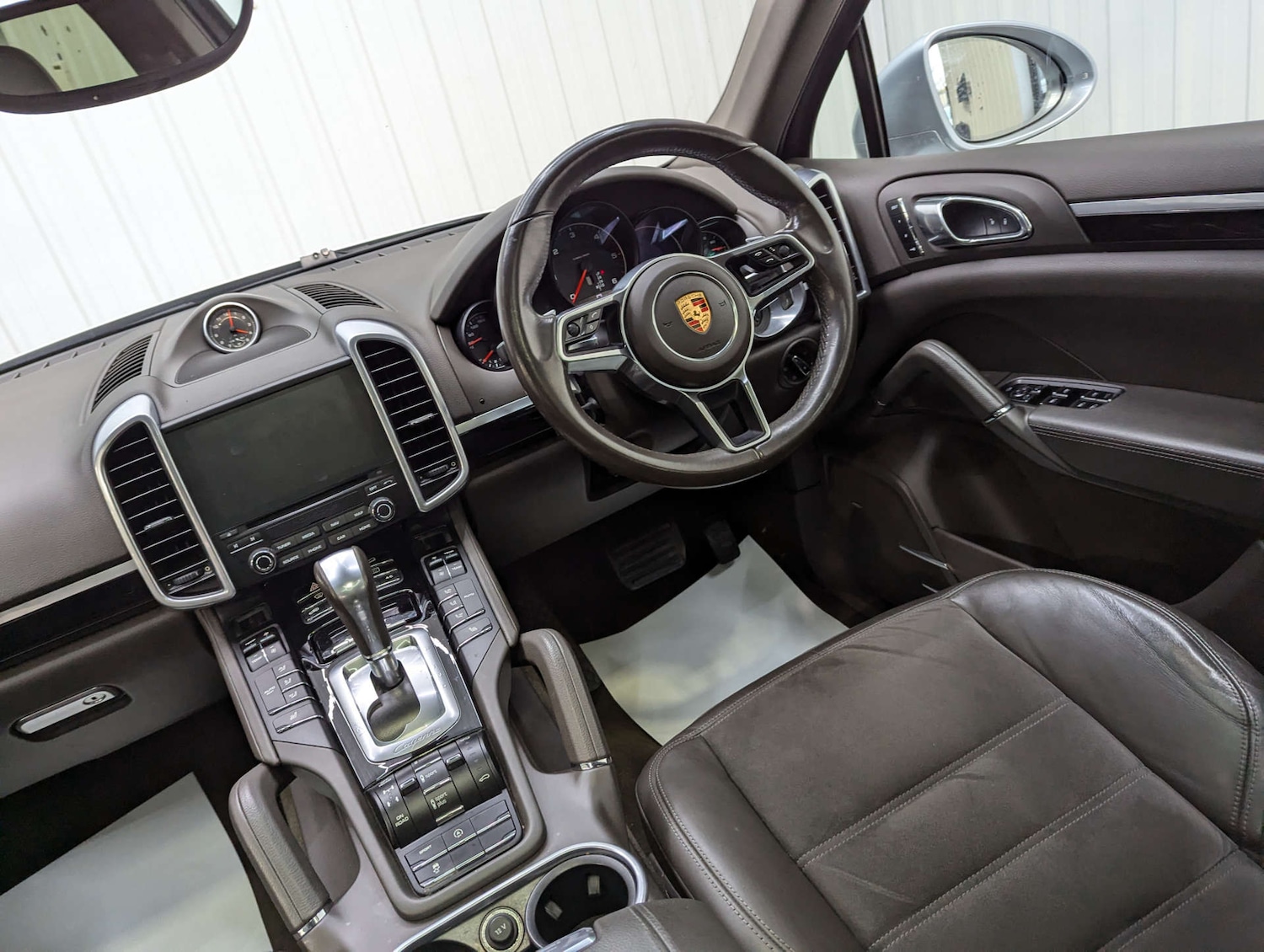 Used Porsche Cayenne 2016 for sale - 77548541: Photo 47