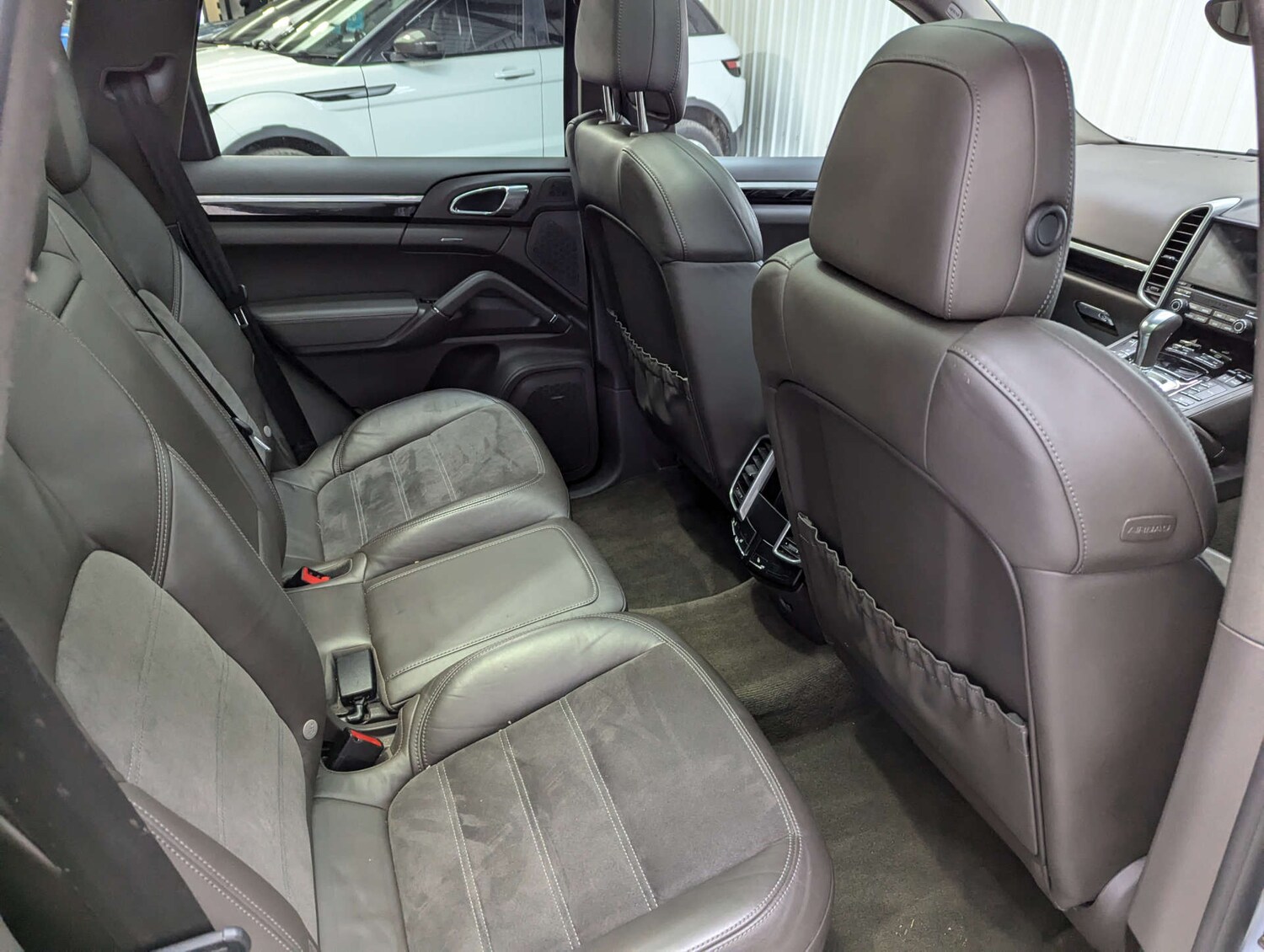 Used Porsche Cayenne 2016 for sale - 77548541: Photo 59