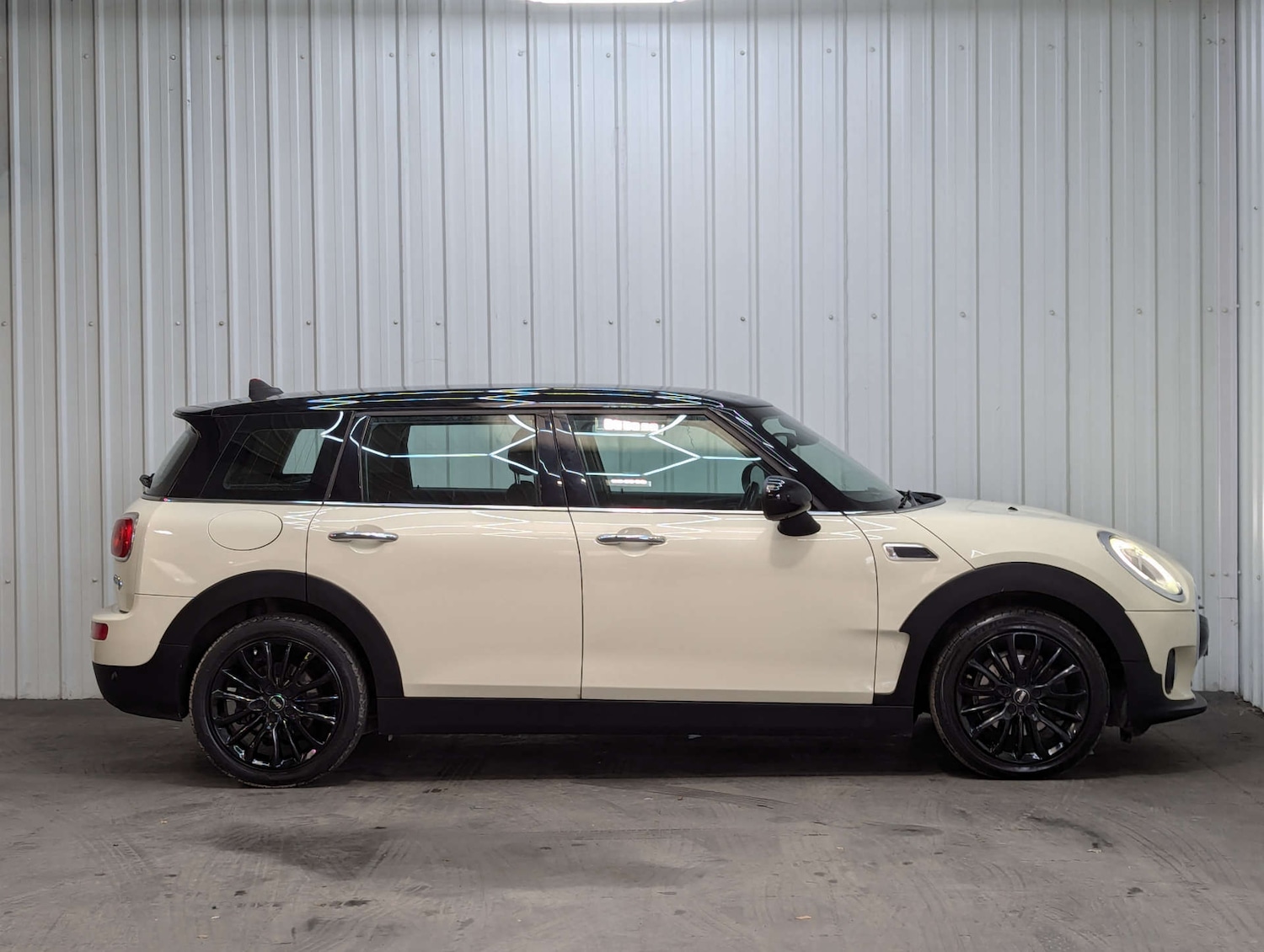 Used MINI Clubman 2016 for sale - 76600688: Photo 13