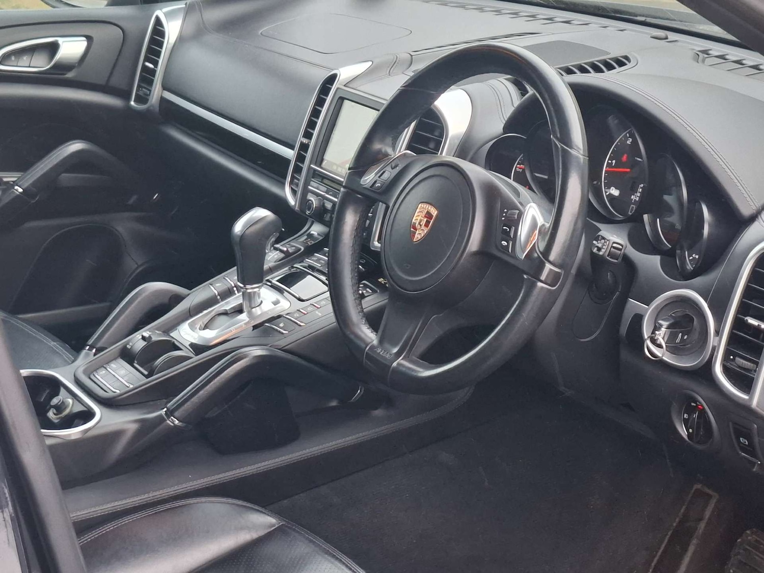 Used Porsche Cayenne 2013 for sale - 76670471: Photo 11