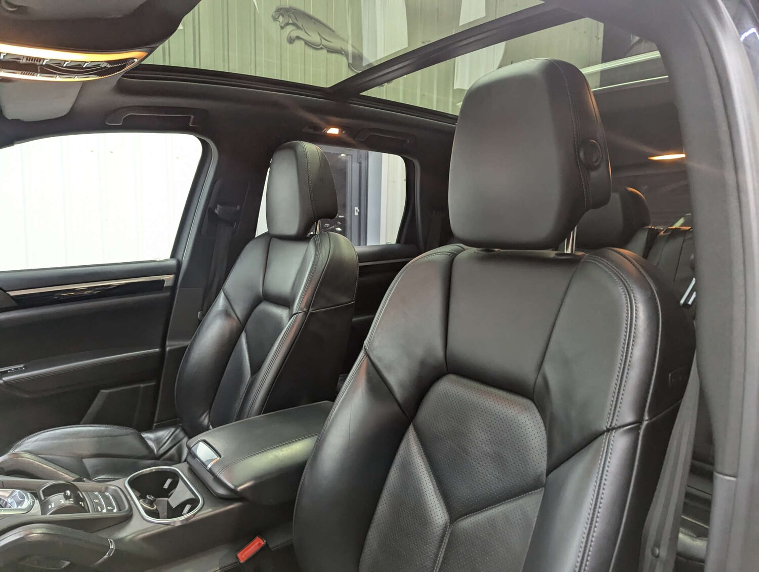 Used Porsche Cayenne 2013 for sale - 76670471: Photo 57