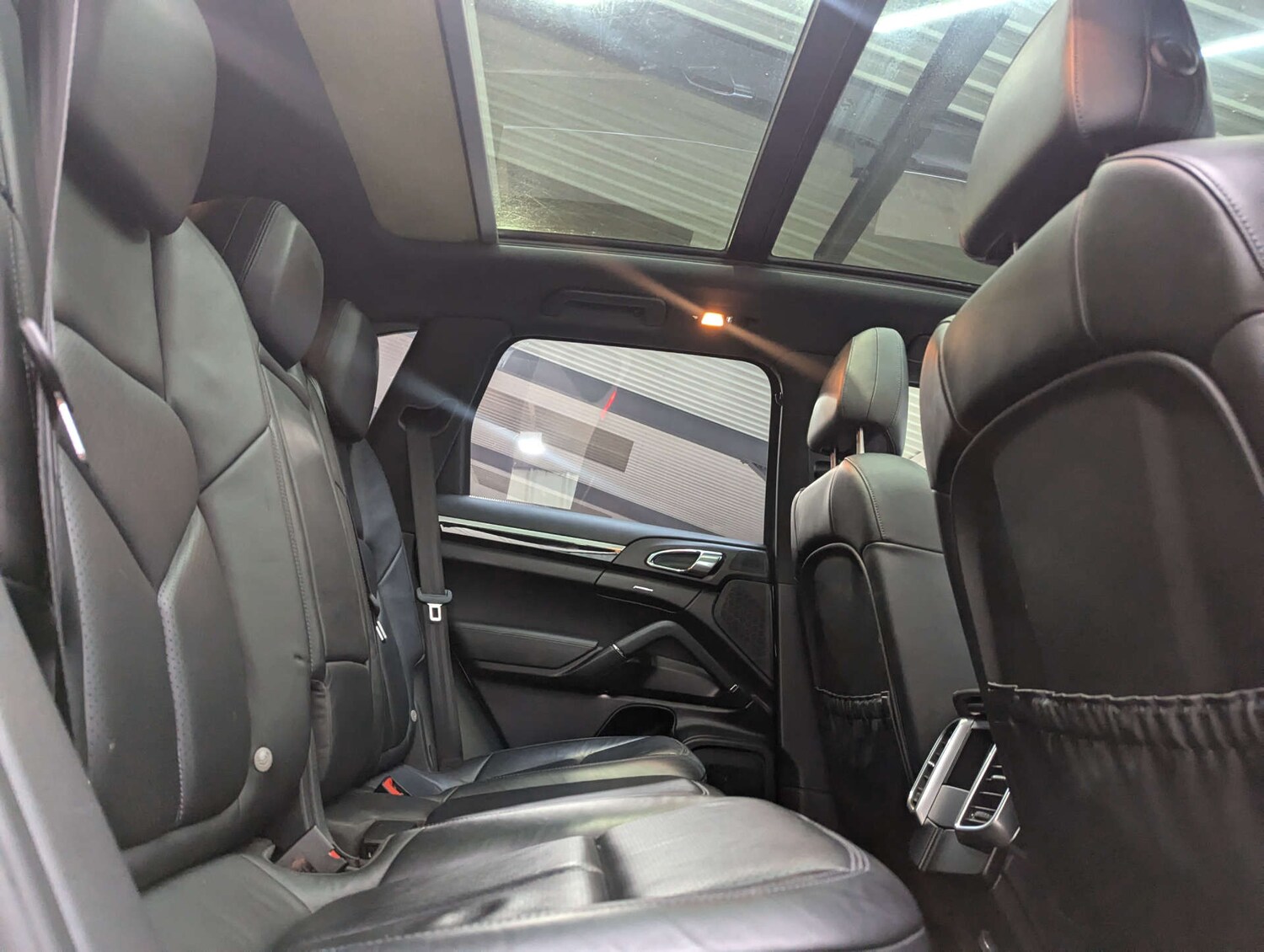 Used Porsche Cayenne 2013 for sale - 76670471: Photo 63