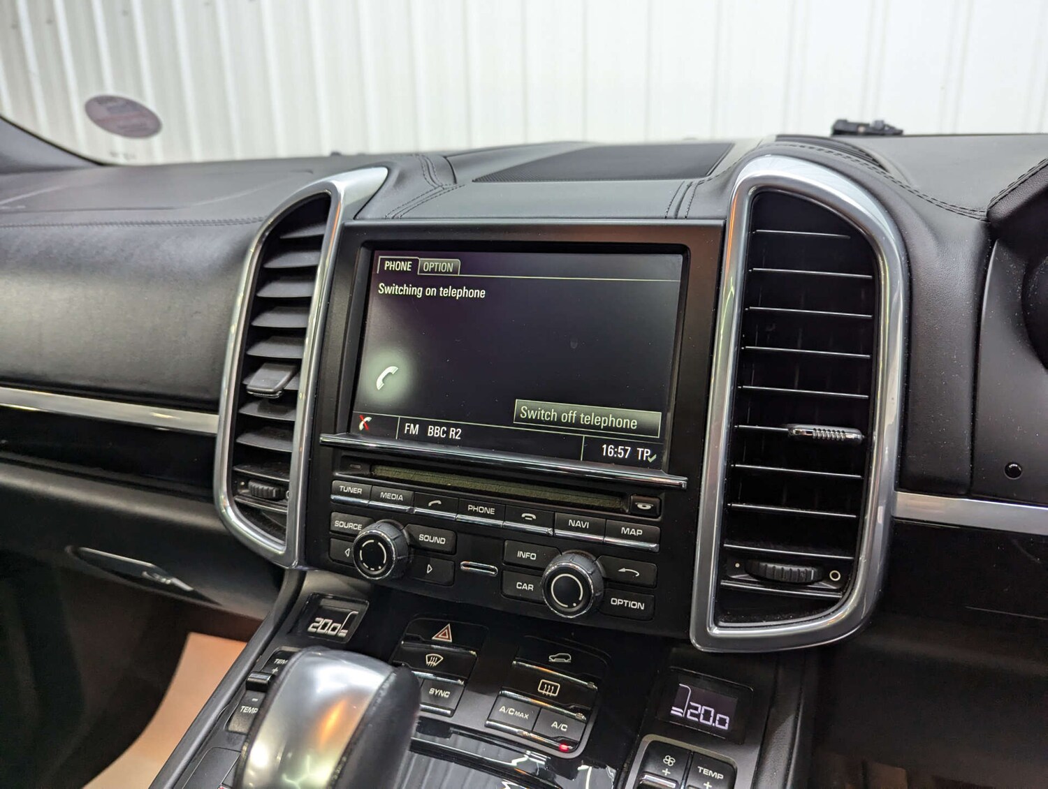 Used Porsche Cayenne 2013 for sale - 76670471: Photo 86