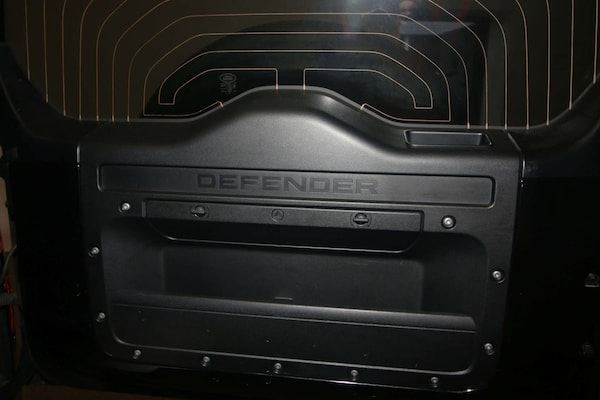 Used Land Rover Defender 2021 for sale - 76322853: Photo 22