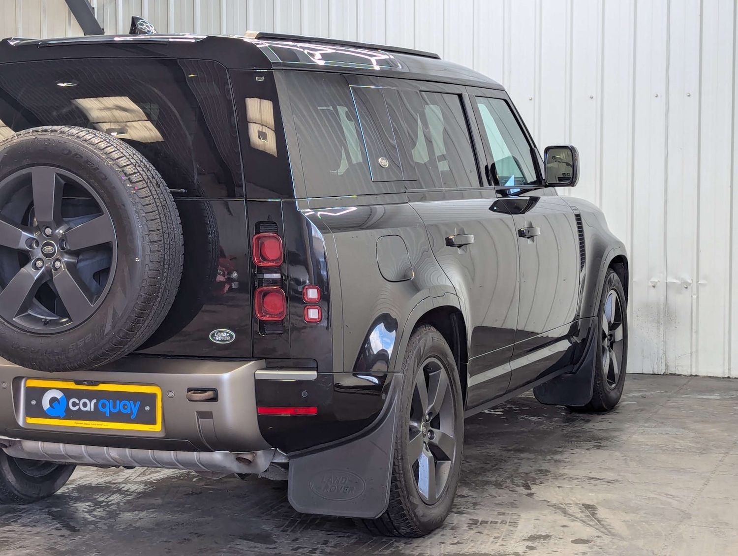 Used Land Rover Defender 2021 for sale - 76322853: Photo 35