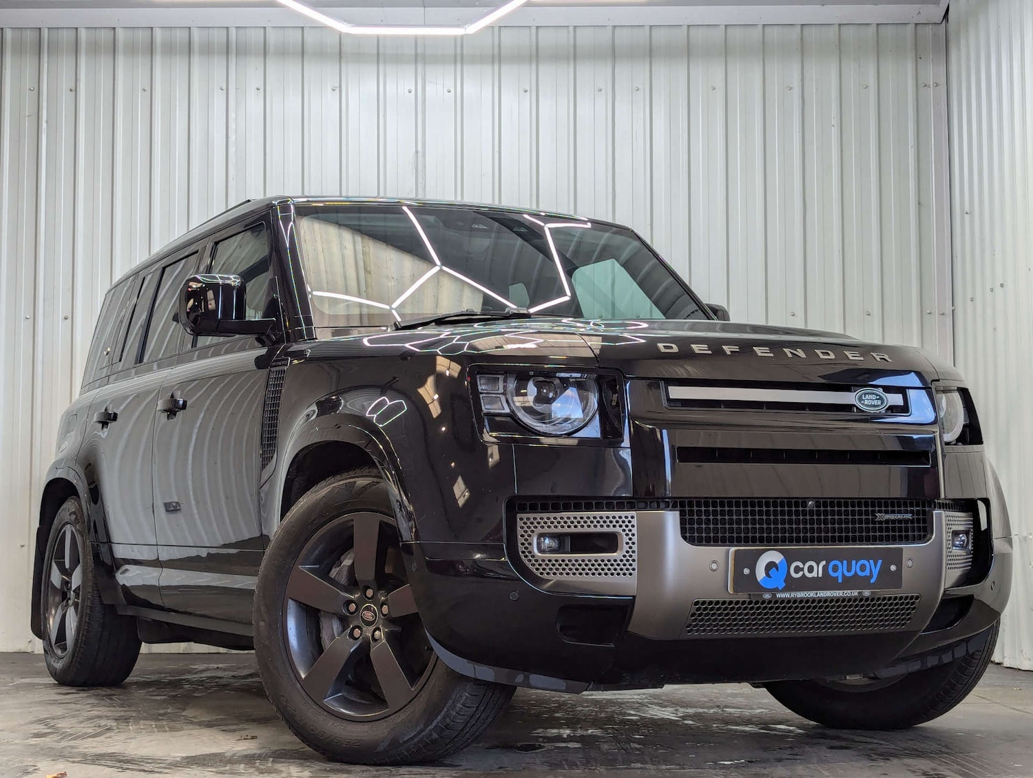 Used Land Rover Defender 2021 for sale - 76322853: Photo 4