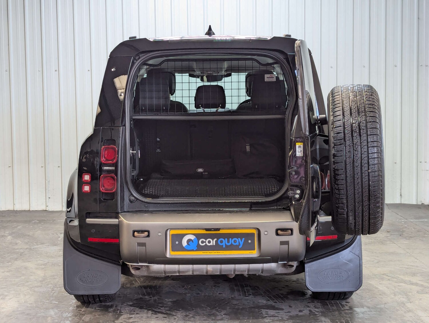 Used Land Rover Defender 2021 for sale - 76322853: Photo 43