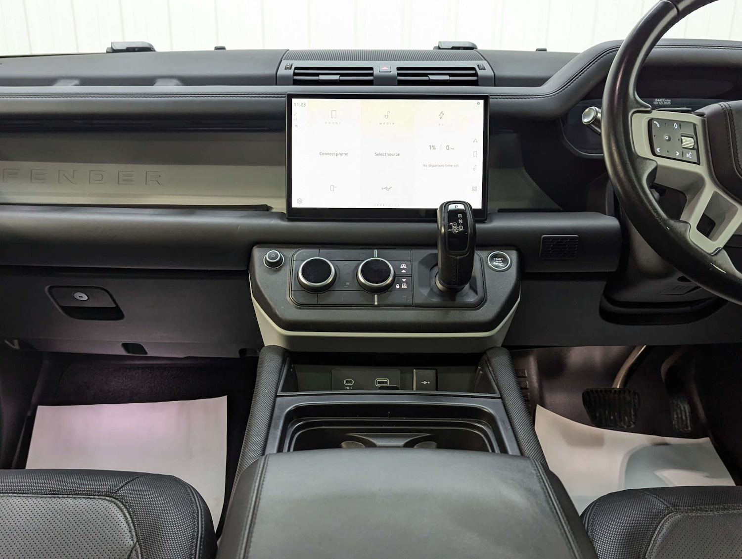 Used Land Rover Defender 2021 for sale - 76322853: Photo 79