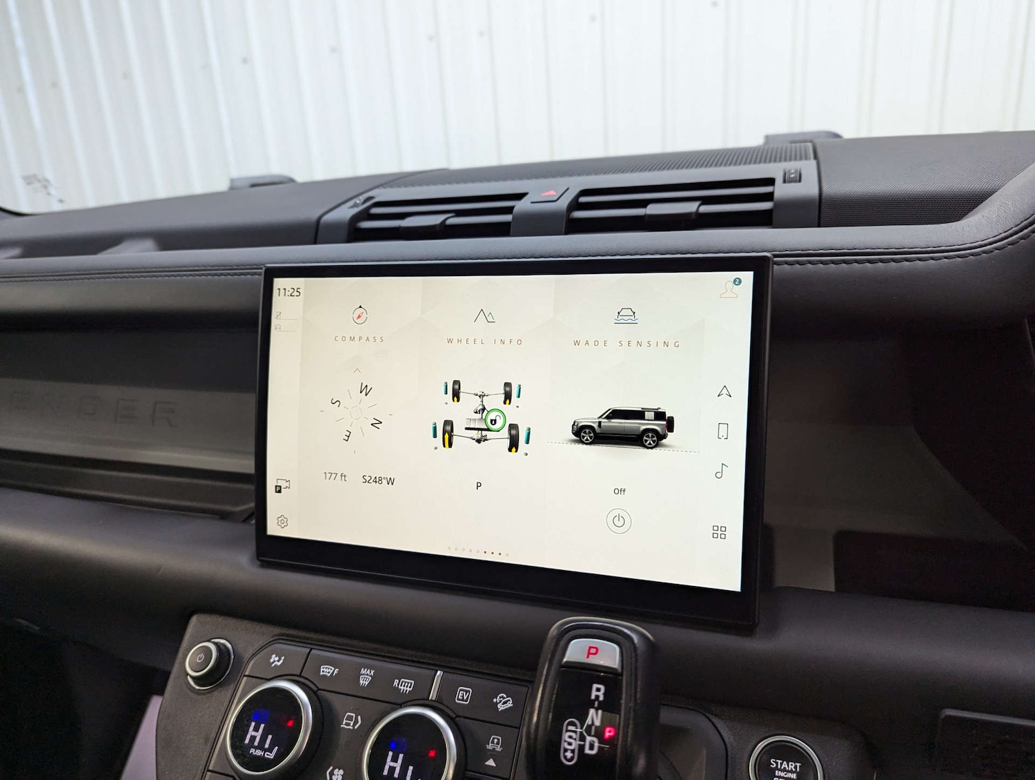 Used Land Rover Defender 2021 for sale - 76322853: Photo 87