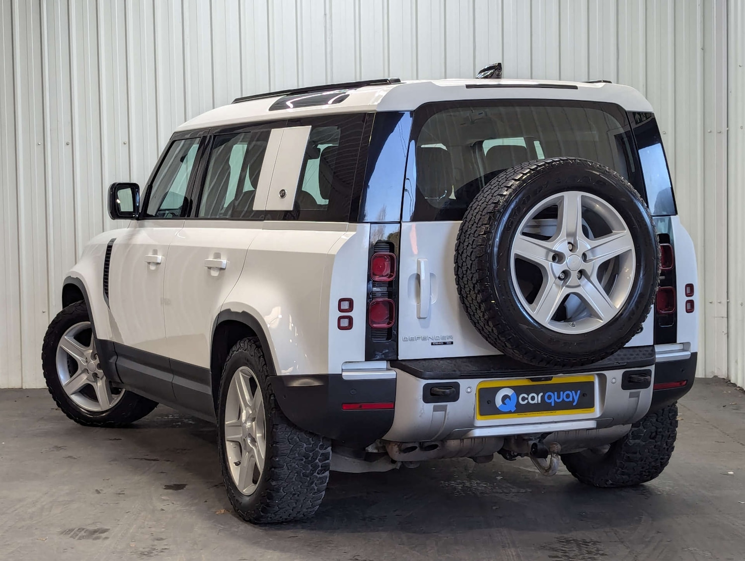 Used Land Rover Defender 2020 for sale - 77920608: Photo 12