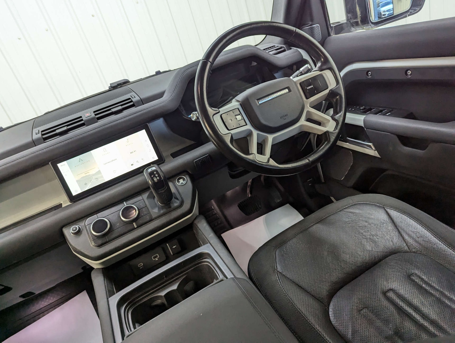 Used Land Rover Defender 2020 for sale - 77920608: Photo 47