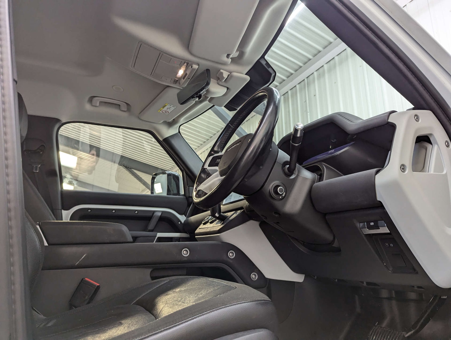 Used Land Rover Defender 2020 for sale - 77920608: Photo 49