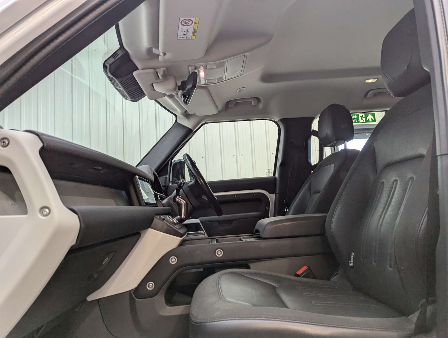 Used Land Rover Defender 2020 for sale - 77920608: Photo 57