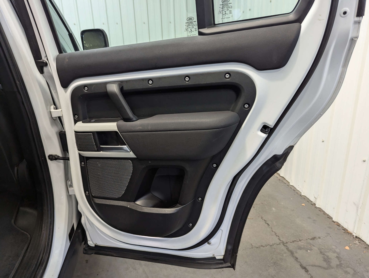 Used Land Rover Defender 2020 for sale - 77920608: Photo 64