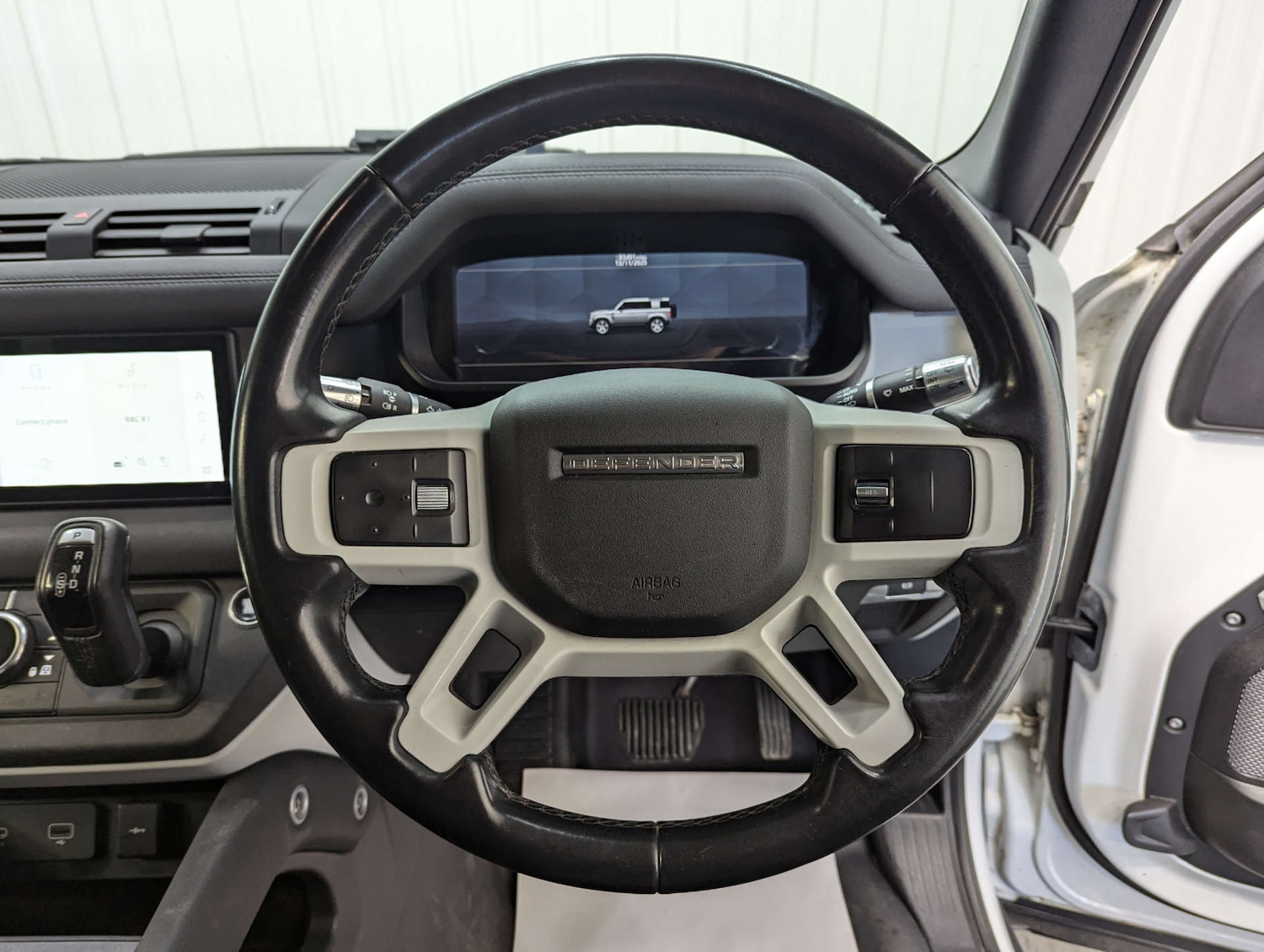 Used Land Rover Defender 2020 for sale - 77920608: Photo 73