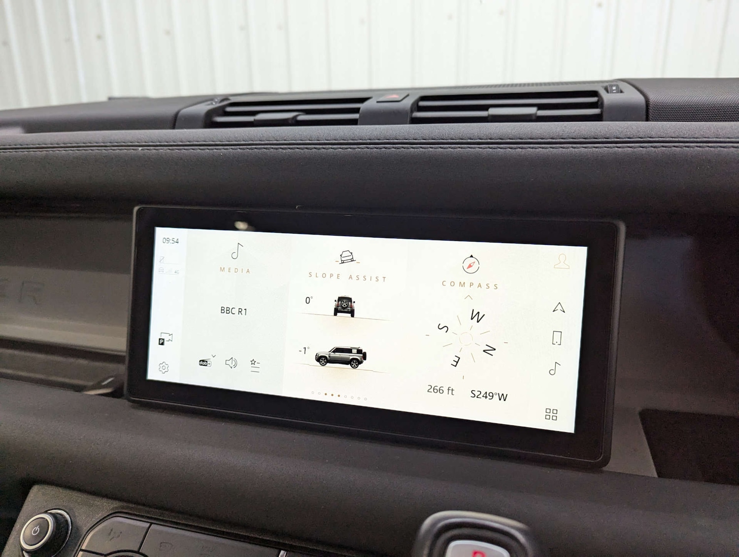 Used Land Rover Defender 2020 for sale - 77920608: Photo 87