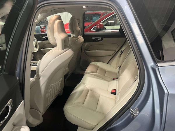 Used Volvo XC60 2017 for sale - 76268752: Photo 21