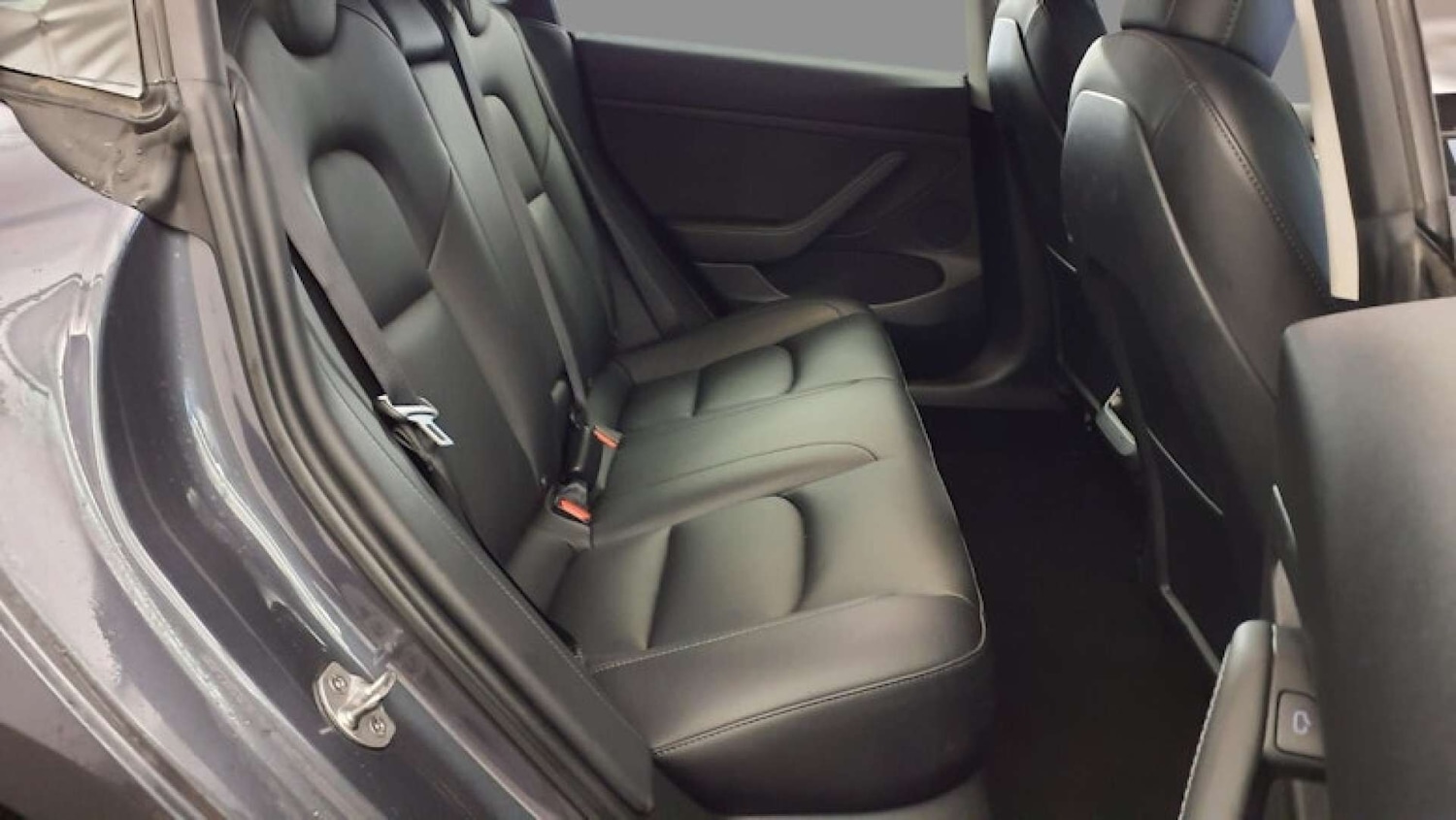 Used Tesla Model 3 2021 for sale - 76514270: Photo 15