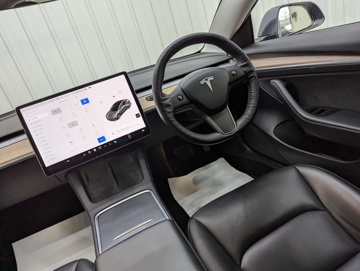 Used Tesla Model 3 2021 for sale - 76514270: Photo 44