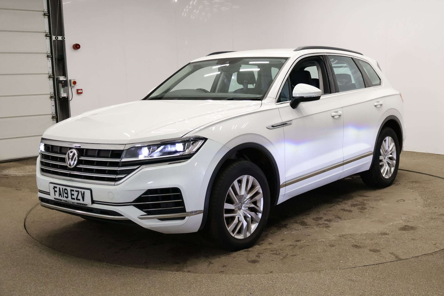 Used Volkswagen Touareg 2019 for sale - 76830015: Photo 19